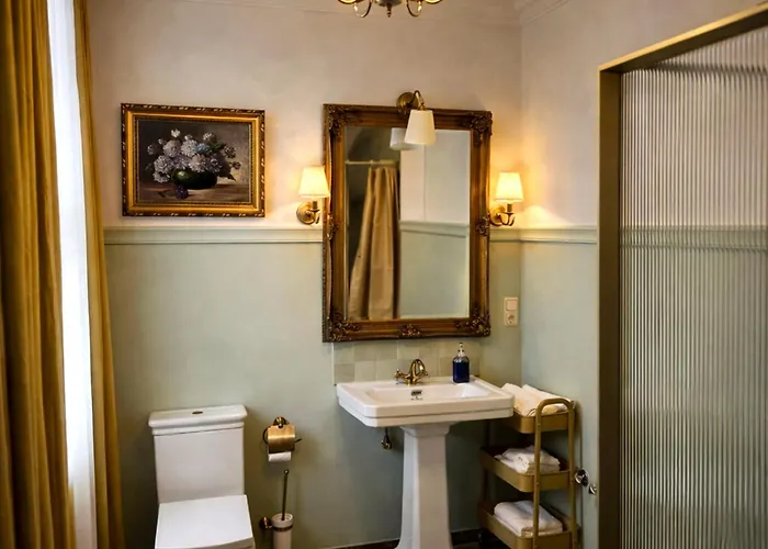 咖啡博斯特酒店 酒店 吕德斯海姆