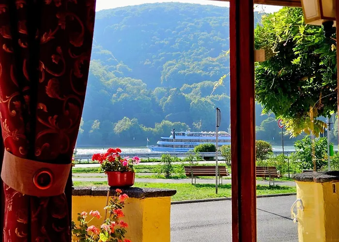 咖啡博斯特酒店 吕德斯海姆